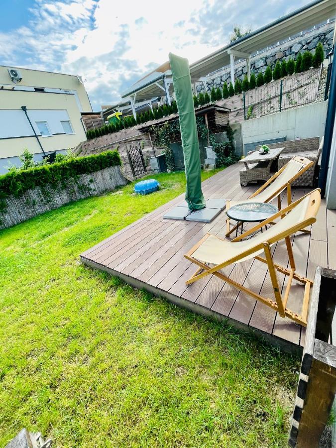 Gaestetraum Mit Wunderschoenem Ausblick Und Garten Apartment Muhldorf Bei Feldbach Exterior photo